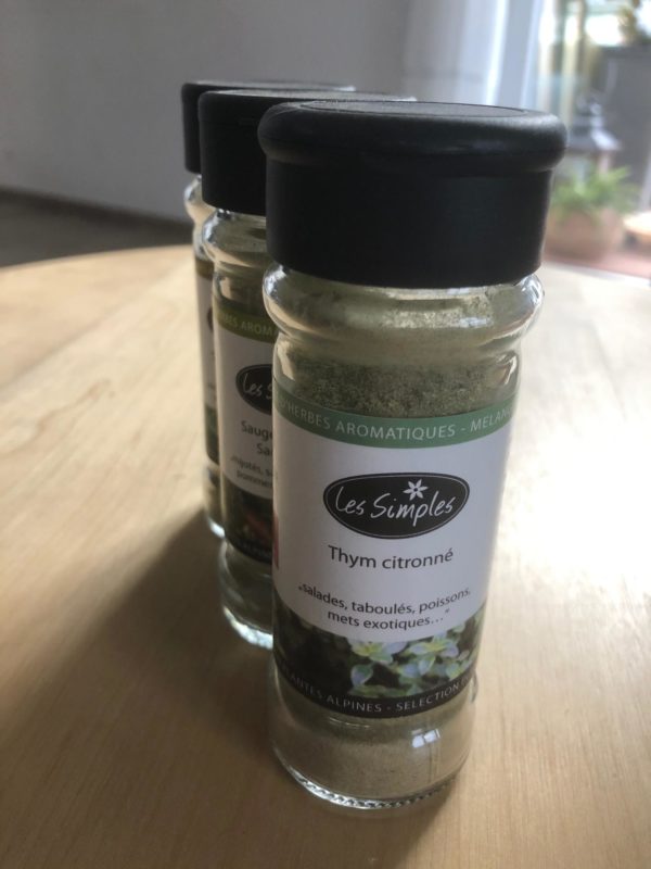 Eau Chaude Miel Citron Thym Miel De Thym – Alhormiel.com 9 Epices – Thym citronné – 30 gr